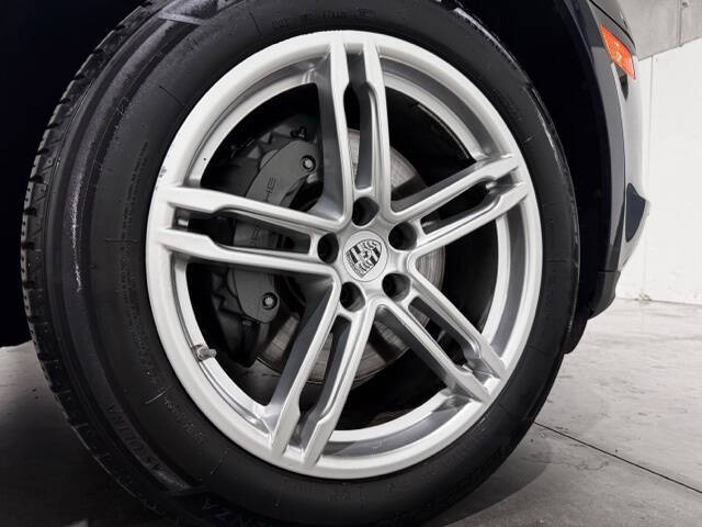 2020 Porsche Macan S