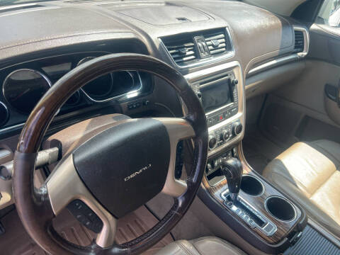 2016 GMC Acadia Denali