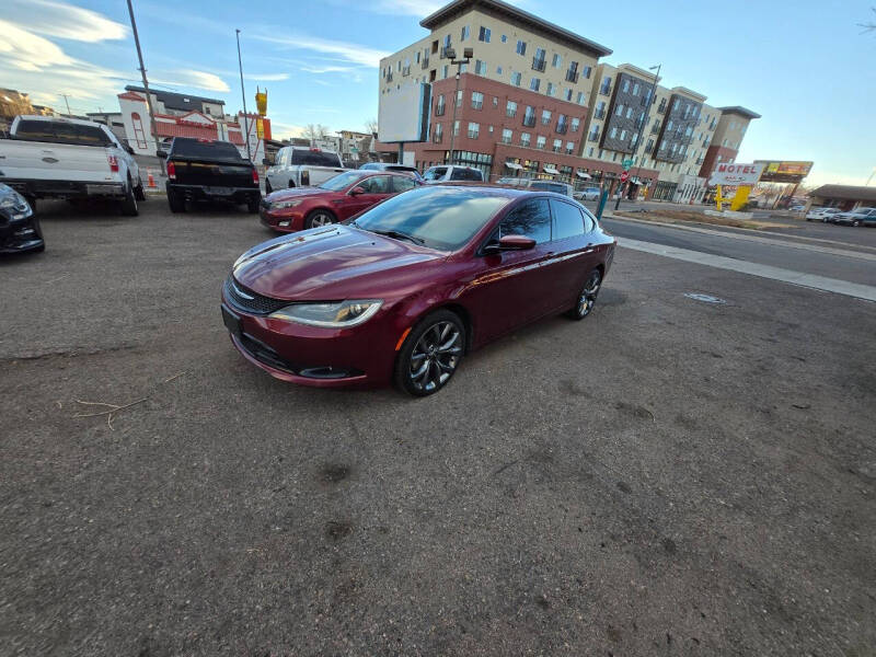 2015 Chrysler 200 S