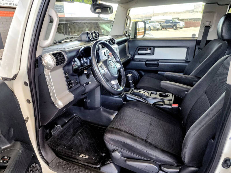 2014 Toyota FJ Cruiser
