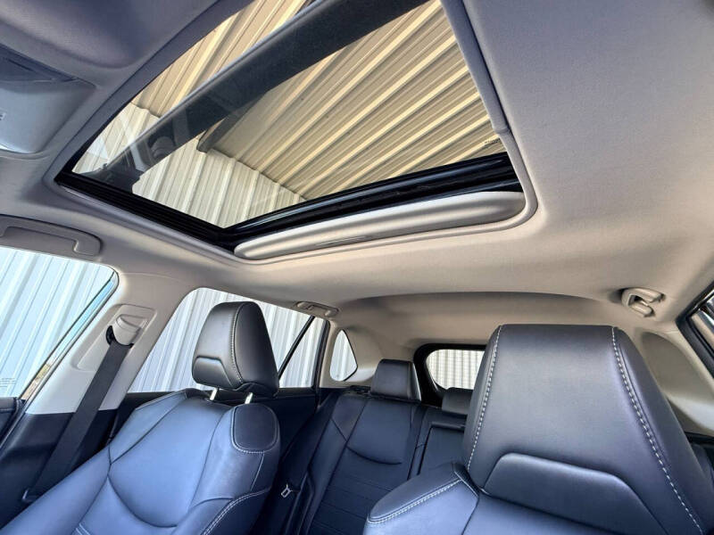 2020 Toyota RAV4 Limited