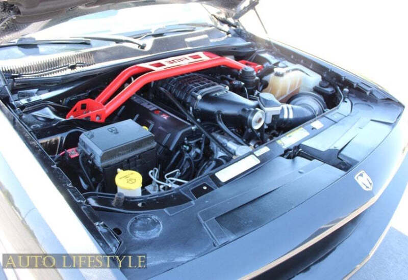 2008 Dodge Challenger SRT8