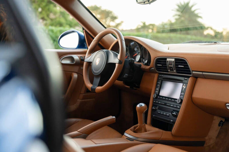 2011 Porsche 911 Carrera