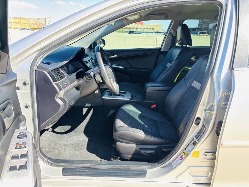 2014 Toyota Camry SE