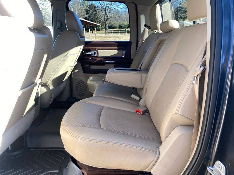 2017 RAM 1500 Laramie