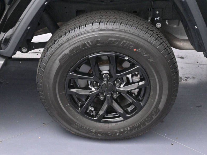 2023 Jeep Gladiator Sport S