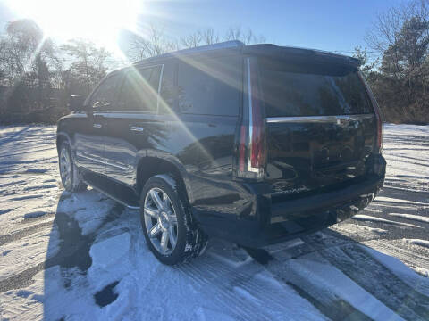 2020 Cadillac Escalade Luxury