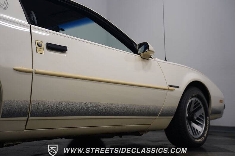 1990 Pontiac Firebird