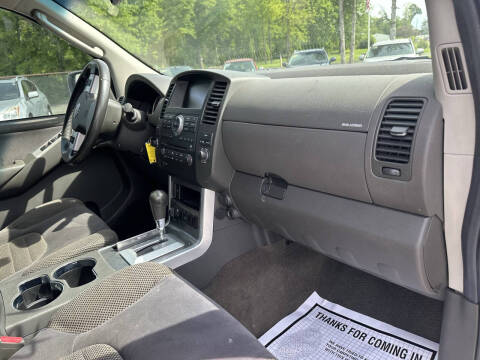 2008 Nissan Pathfinder SE