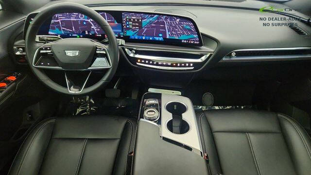 2024 Cadillac LYRIQ Tech