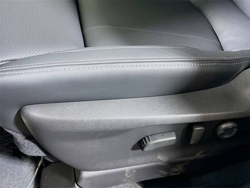 2025 Subaru Ascent Limited 8-Passenger