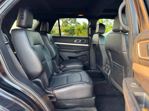 2017 Ford Explorer XLT