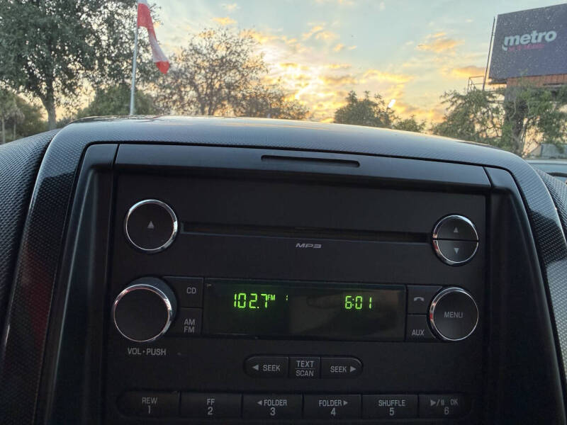 2008 Ford Explorer Sport Trac XLT