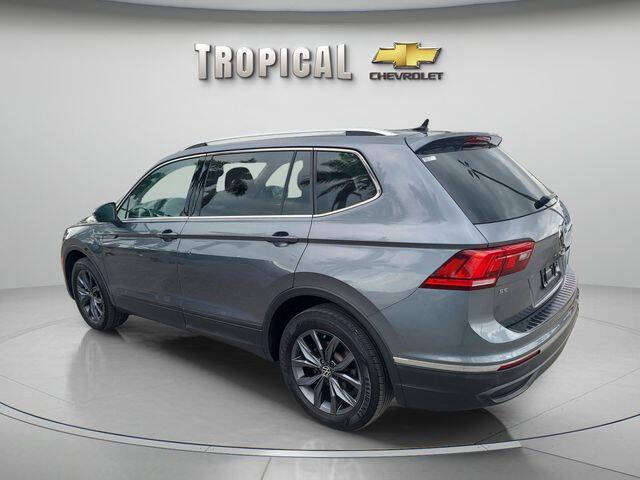 2022 Volkswagen Tiguan SE