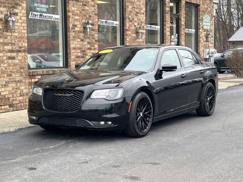 2021 Chrysler 300 for sale at The King of Credit in Clifton Park NY