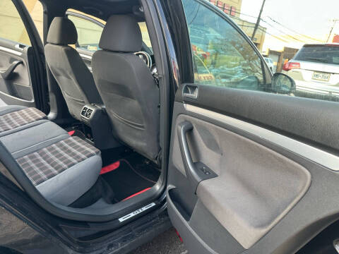 2009 Volkswagen GTI Base PZEV