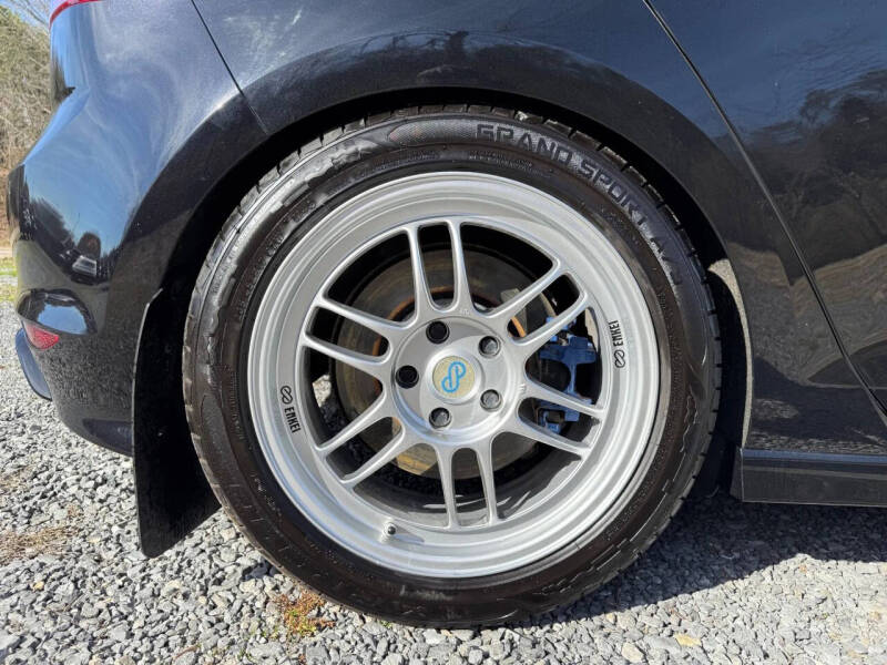 2017 Volkswagen Golf R 4Motion