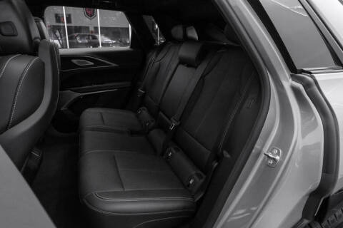 2024 Cadillac LYRIQ Luxury 3