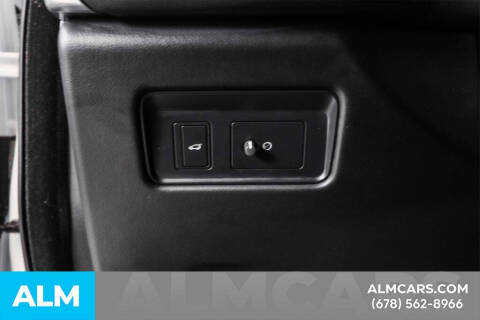 2025 Jaguar F-PACE P250 R-Dynamic S