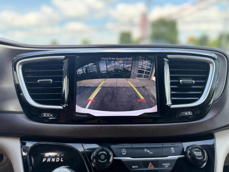 2019 Chrysler Pacifica Touring L Plus