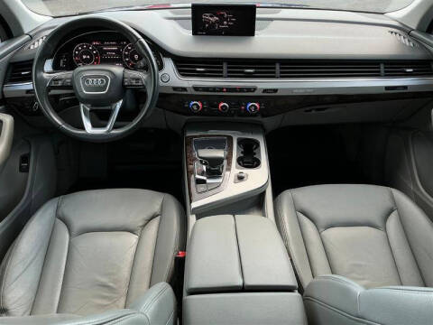 2017 Audi Q7 2.0T quattro Premium Plus
