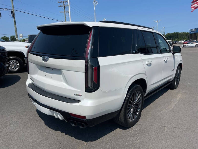 2023 Cadillac Escalade-V