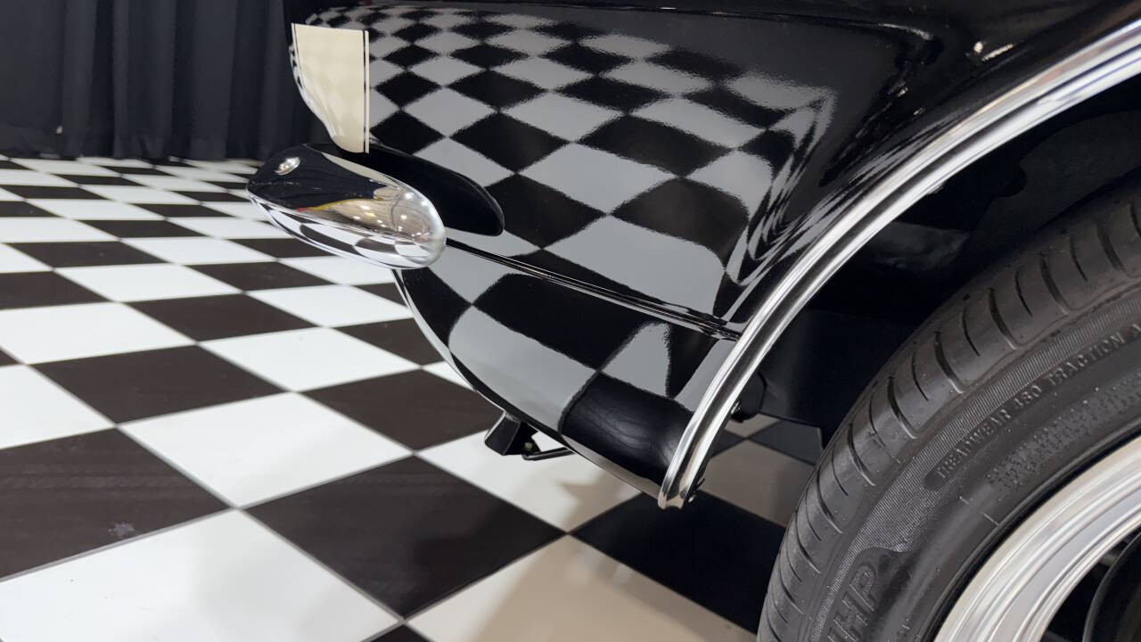 1967 Chevrolet Camaro 32