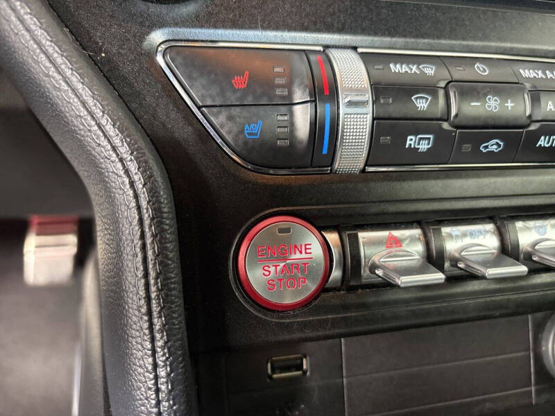 2020 Ford Mustang EcoBoost Premium