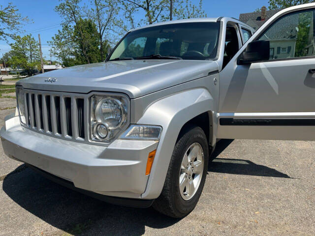 2012 Jeep Liberty for sale at SRL SAHER in Lorain, OH