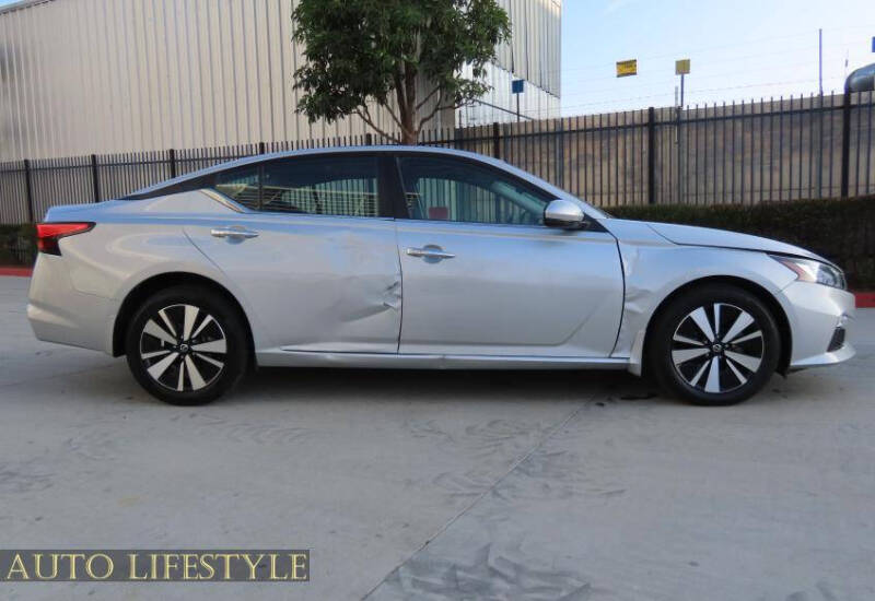 2021 Nissan Altima 2.5 SV