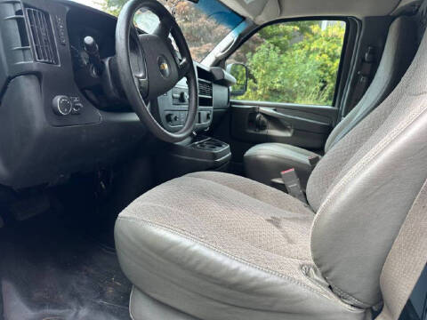 2015 Chevrolet Express 2500