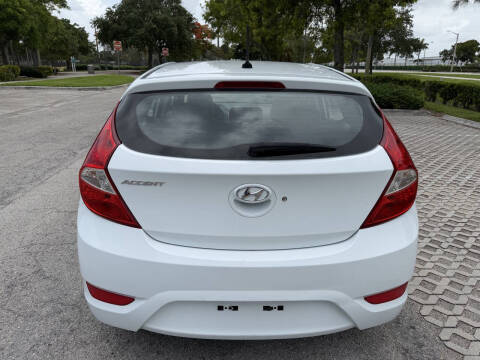 2015 Hyundai Accent GS