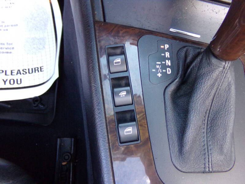 2002 BMW 3 Series 330Ci