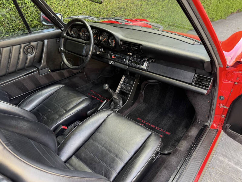 1988 Porsche 911 Carrera