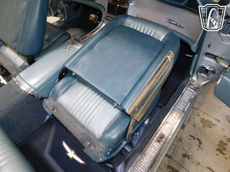 1963 Ford Thunderbird