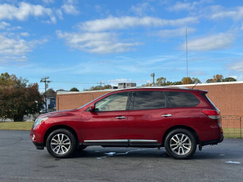 2013 Nissan Pathfinder SL