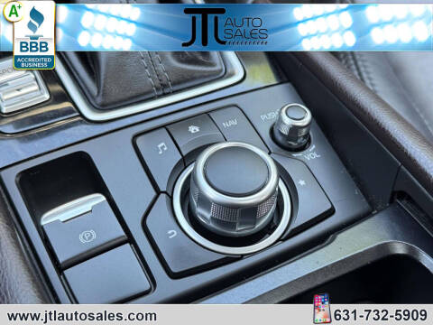 2018 Mazda MAZDA3 Touring