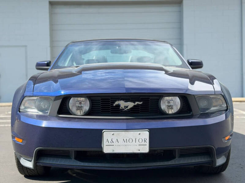 2011 Ford Mustang GT Premium