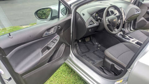 2018 Chevrolet Cruze LS Auto