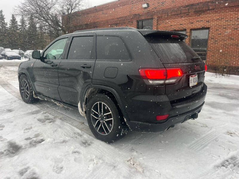 Used 2019 Jeep Grand Cherokee Trailhawk with VIN 1C4RJFLG1KC653101 for sale in Warrensville Heights, OH