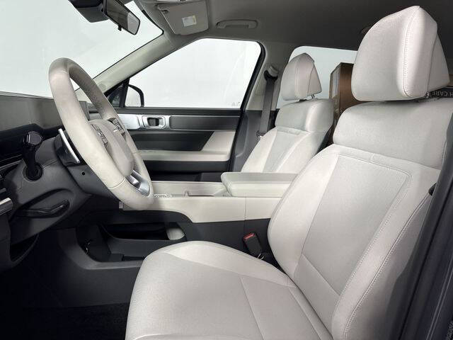 2025 Hyundai Santa Fe SE