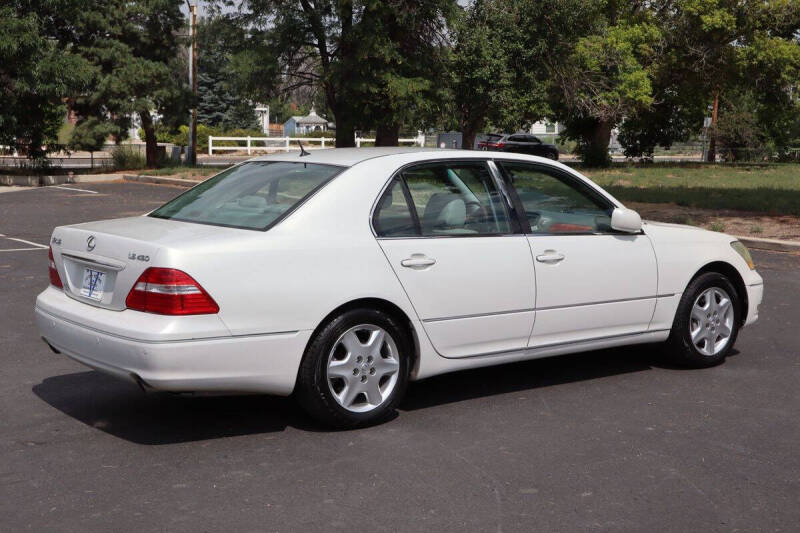 2005 Lexus LS 430