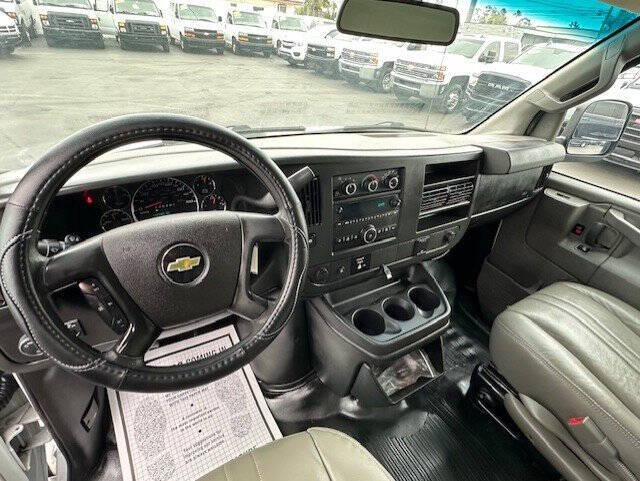 2016 Chevrolet Express 2500
