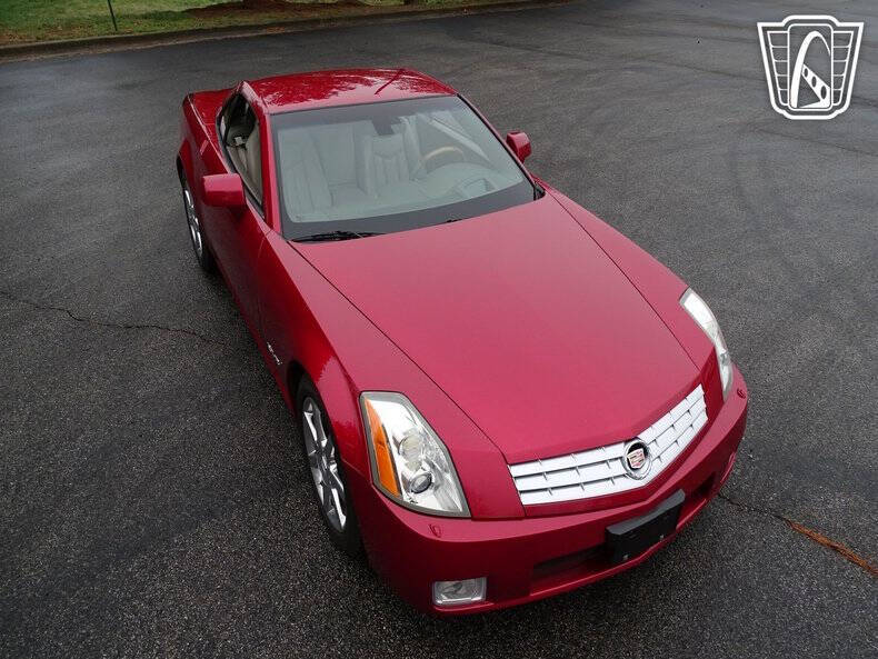 2005 Cadillac XLR