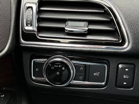 2018 Lincoln Navigator Select