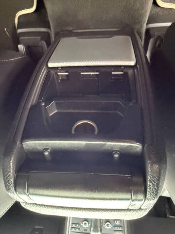 2013 Volvo XC90 3.2 R-Design Platinum
