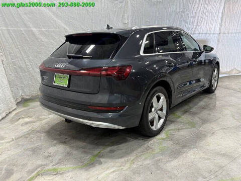 2019 Audi e-tron quattro Premium Plus