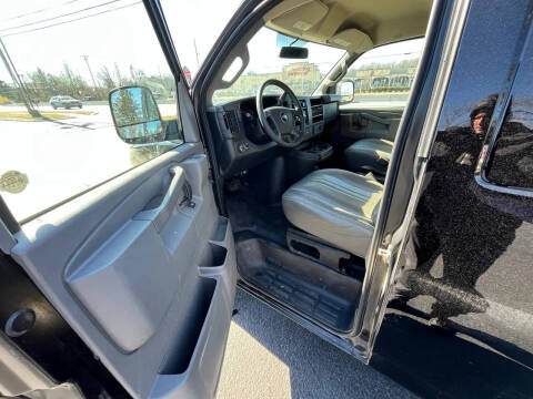 2018 Chevrolet Express 2500