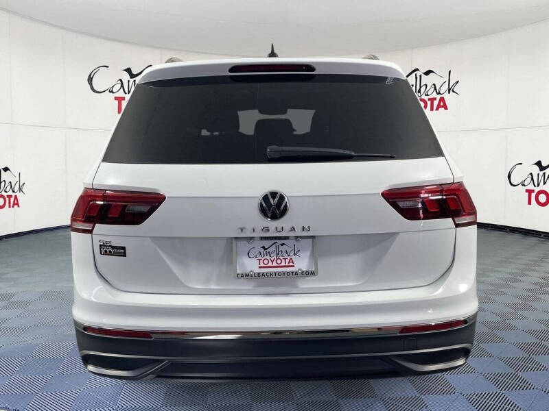 2022 Volkswagen Tiguan SE