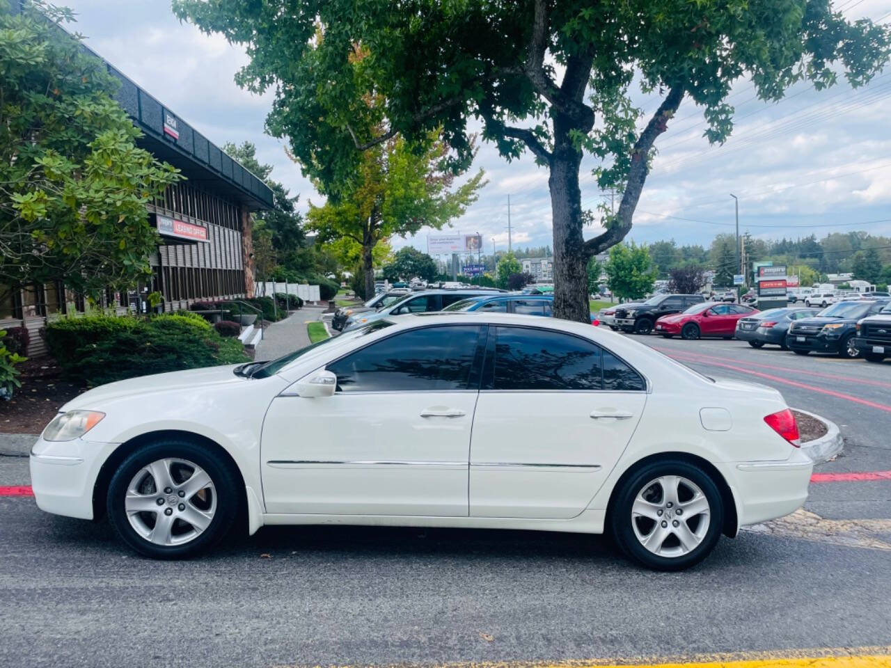 2008 Acura RL for sale at New Creation Auto Sales in Everett, WA